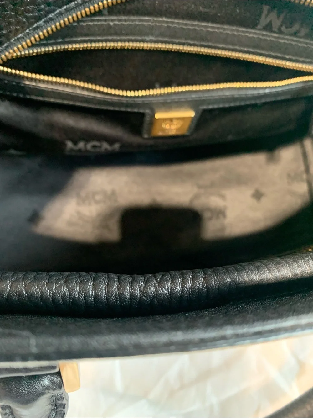 MCM Limited Edition Satchel. EUC - Picture 7 of 12